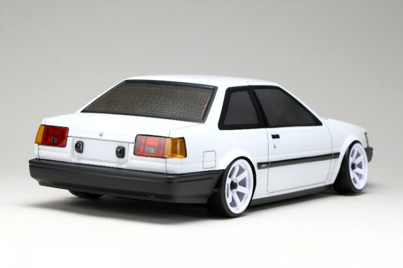 Preview: Yokomo Toyota Corolla (AE86) Levin 2-Door Body Set