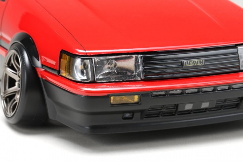 Yokomo Toyota Corolla (AE86) Levin 3-Door Body Set