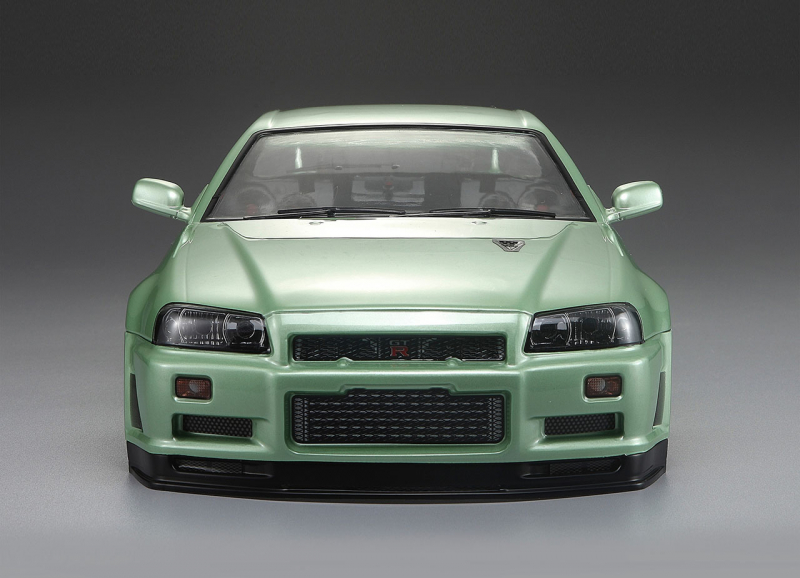 Killerbody Nissan Skyline R34 195mm Champagner Grün lackiert, RTU all-i n