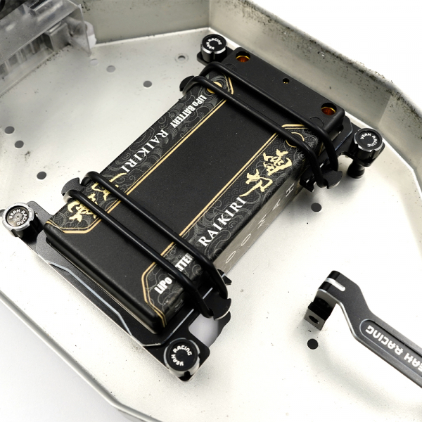 Yeah Racing Aluminum Shorty Battery Holder For Team Associated RC10
