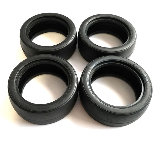 Tamiya Slicks Reifen 26mm 4 Stück (5222-4826)